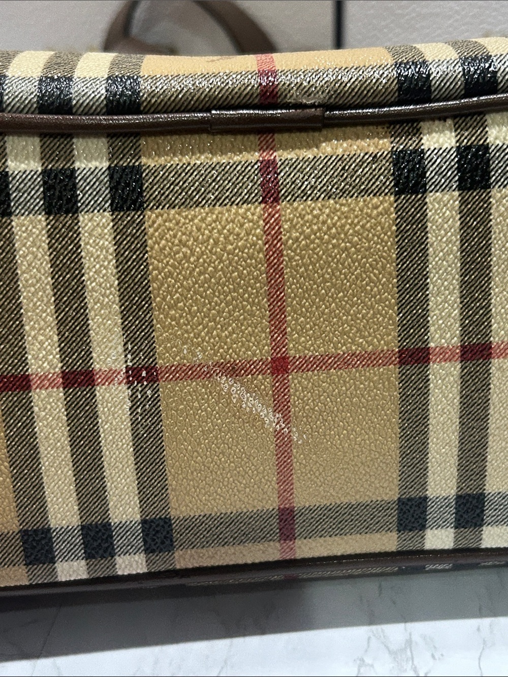 Burberry Haymarket Classic Tote top handle bag - Picture 4 of 11